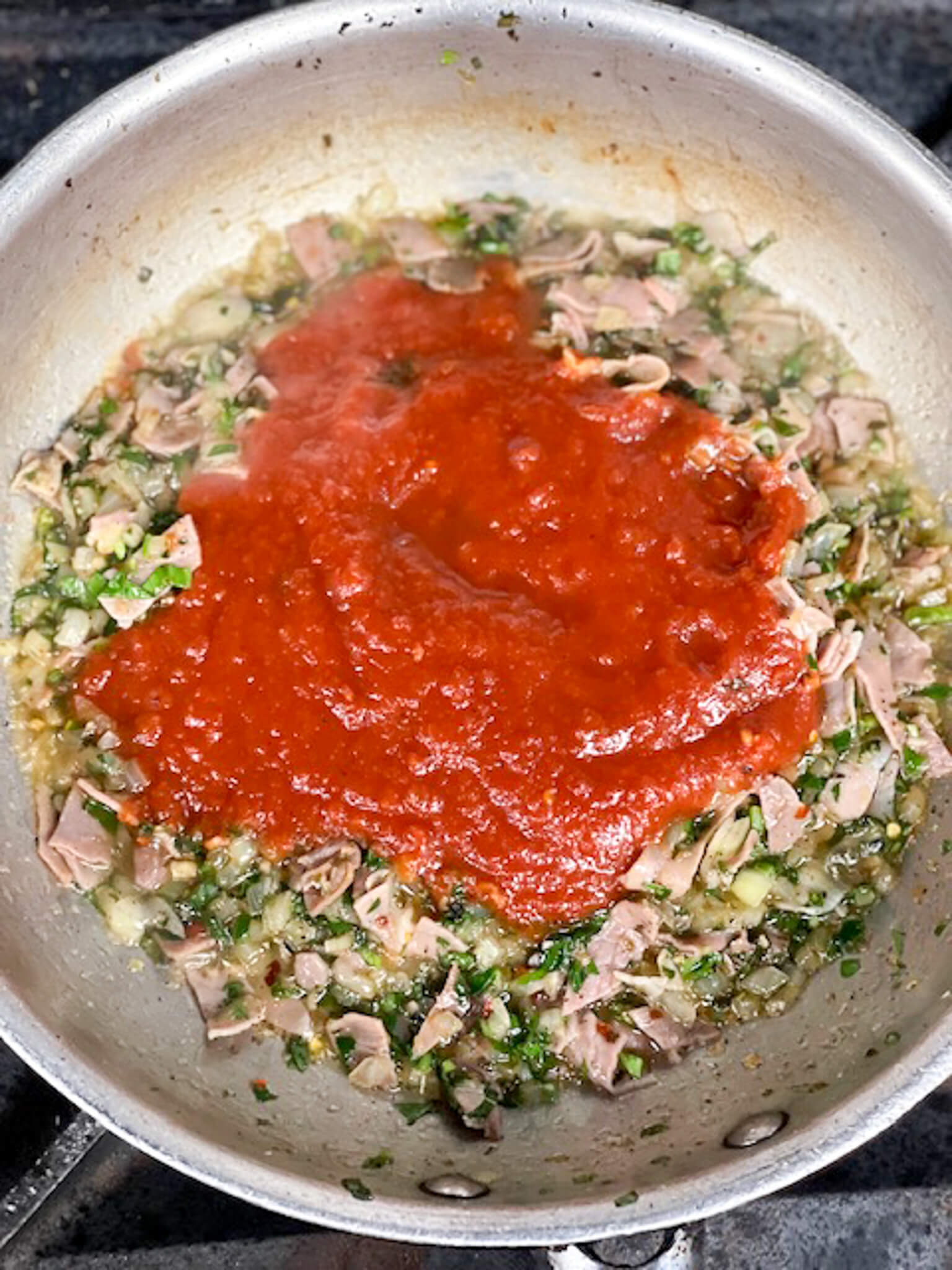 Italian Food Franchise crushed tomatoes in vodka sauce